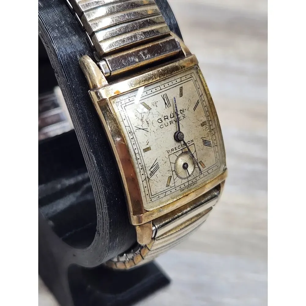 1940's GRUEN CURVEX Mens 10k Gold Filled Watch. Balance Free, No Crown
